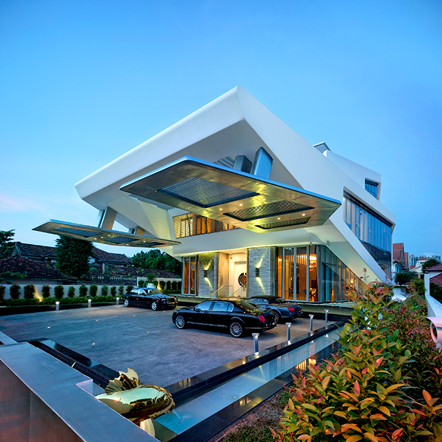 VILLA LAMBDA