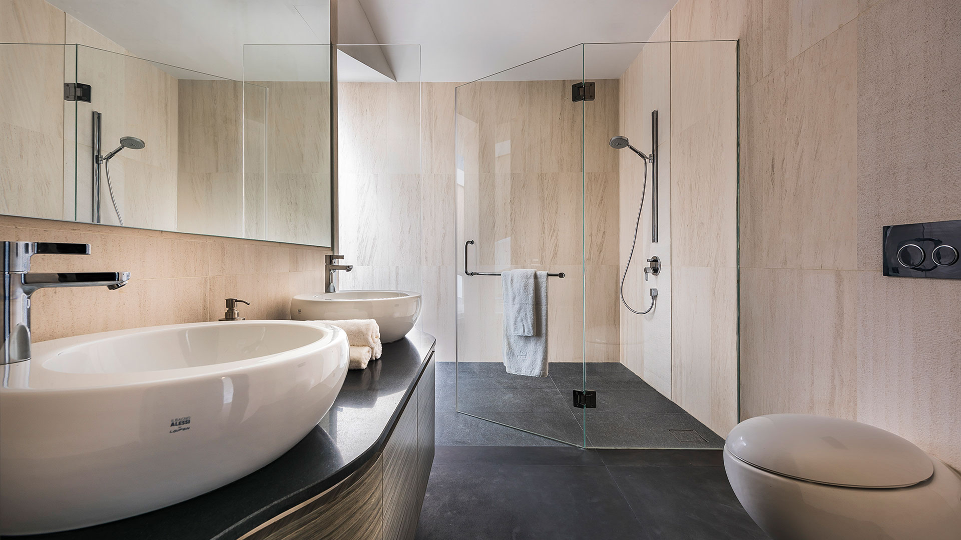 Villa Mistral, Singapore